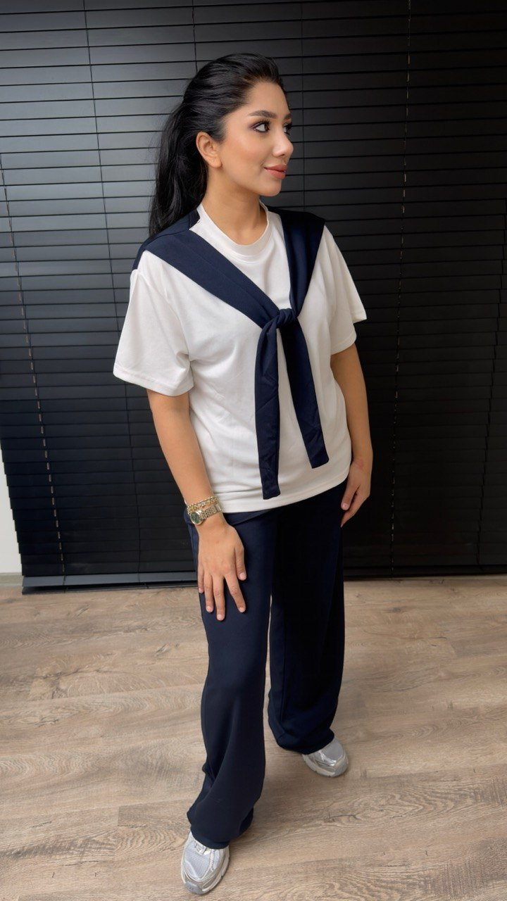 Fular Detaylı Eşofman takımı